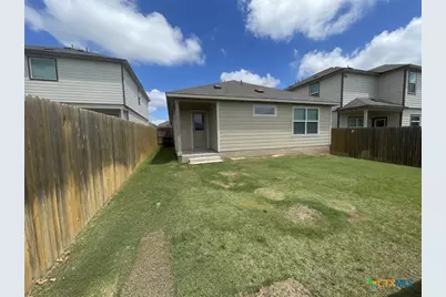 121 Rowdy Yates Way, Jarrell, TX 76537 - Photo 17