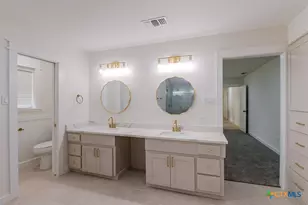 105 Spokane St, Victoria, TX 77904 - Photo 33