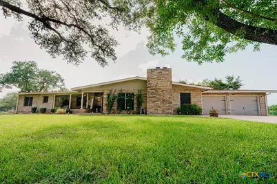 291 N Mesquite Drive, Victoria, TX 77905 - Photo 1