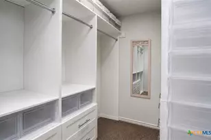 291 N Mesquite Dr, Victoria, TX 77905 - Photo 3