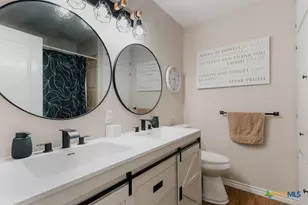 291 N Mesquite Dr, Victoria, TX 77905 - Photo 27