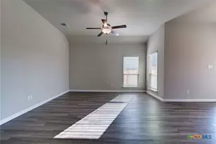 1122 Lilac Ledge Dr, Temple, TX 76502 - Photo 11