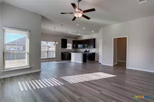 1122 Lilac Ledge Dr, Temple, TX 76502 - Photo 13