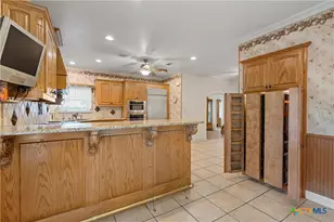 113 County Rd 453, Troy, TX 76579 - Photo 11