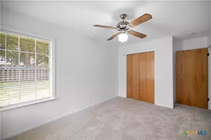 608 Rosewood Dr, Victoria, TX 77901 - Photo 17