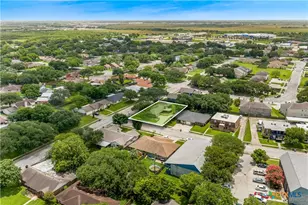 608 Rosewood Dr, Victoria, TX 77901 - Photo 37