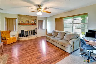 175 Albrecht Rd, Victoria, TX 77905 - Photo 17