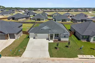 5059 Fenceline Trl, Nolanville, TX 76559 - Photo 31