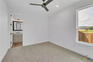 5059 Fenceline Trl, Nolanville, TX 76559 - Photo 17