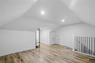 502 W Houston Ave, Seadrift, TX 77983 - Photo 13