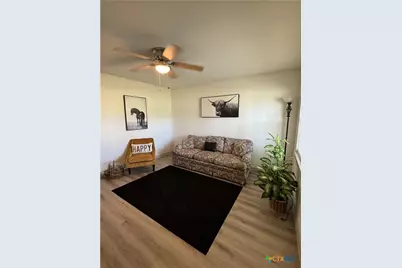 2109 W. Ave. B #A, Temple, TX 76504 - Photo 5