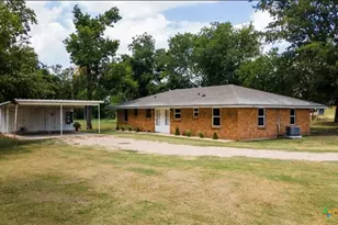 2109 W Avenue B, Temple, TX 76504 - Photo 11