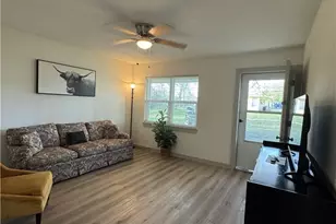 2109 W Avenue B, Temple, TX 76504 - Photo 9