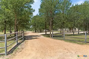 638 County Rd 337, Rosebud, TX 76570 - Photo 35