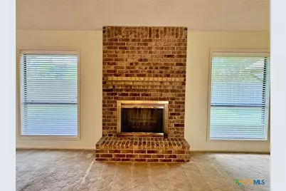 304 Windy Way Drive, Victoria, TX 77904 - Photo 15