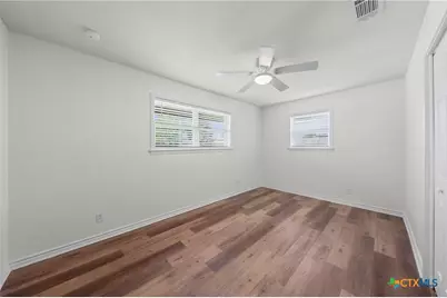 902 E Pam Street, Little River Academy, TX 76554 - Photo 21
