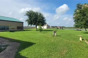 446 Gibb Blvd, Seadrift, TX 77983 - Photo 7