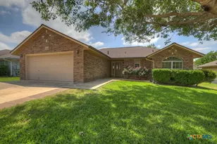 2116 Bentwood Dr, New Braunfels, TX 78130 - Photo 1
