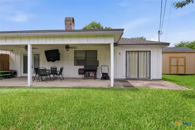 217 Versailles Street, Victoria, TX 77904 - Photo 31