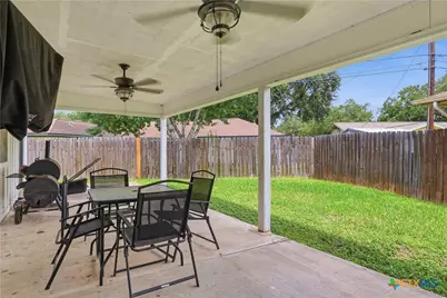 217 Versailles Street, Victoria, TX 77904 - Photo 29