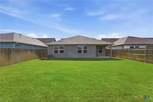 208 Ida Loop, Seguin, TX 78155 - Photo 27