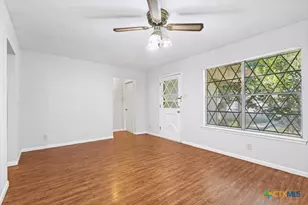 130 Algarita, San Marcos, TX 78666 - Photo 5