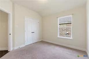 827 Old World Dr, Harker Heights, TX 76548 - Photo 27