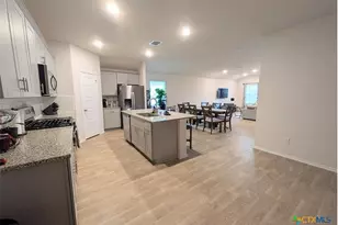 1665 Layne Loop, New Braunfels, TX 78130 - Photo 15