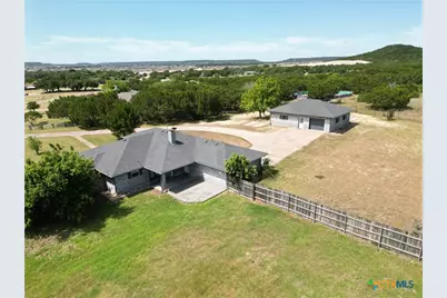 875 Spring Creek Lane, Copperas Cove, TX 76522 - Photo 3