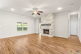 445 Bella Rose Dr, Belton, TX 76513 - Photo 5