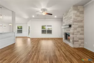 445 Bella Rose Dr, Belton, TX 76513 - Photo 3