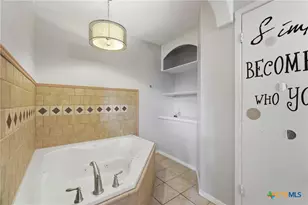 154 Co Rd 321, Yoakum, TX 77995 - Photo 27