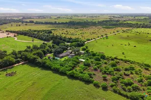 154 Co Rd 321, Yoakum, TX 77995 - Photo 41