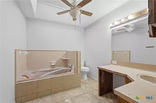 154 Co Rd 321, Yoakum, TX 77995 - Photo 15