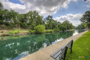 500 N Market Ave, New Braunfels, TX 78130 - Photo 21