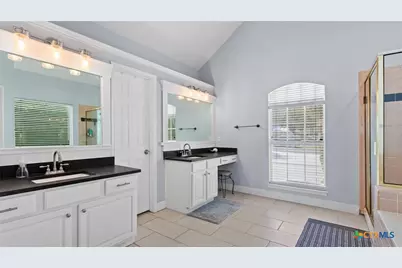 280 Long Creek Boulevard, New Braunfels, TX 78130 - Photo 13