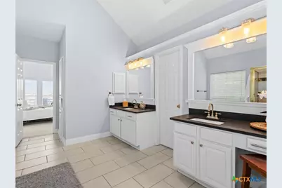 280 Long Creek Boulevard, New Braunfels, TX 78130 - Photo 21