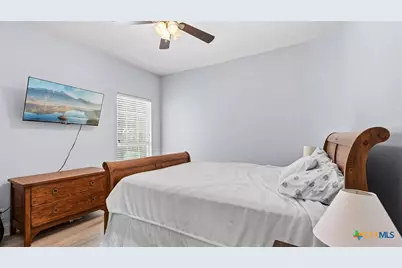280 Long Creek Boulevard, New Braunfels, TX 78130 - Photo 17