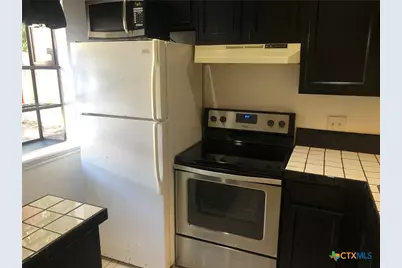 421 W San Antonio Street #E1, San Marcos, TX 78666 - Photo 9