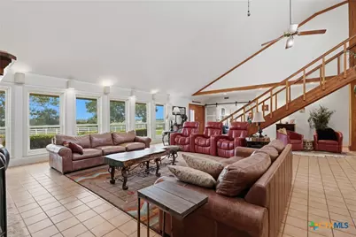 4874 Old Lehmann Road, Kingsbury, TX 78638 - Photo 15