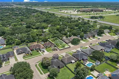 308 Green Gable Drive, Victoria, TX 77904 - Photo 27