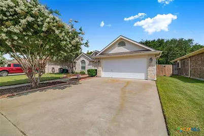 308 Green Gable Drive, Victoria, TX 77904 - Photo 25