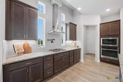 212 High Point Circle, Spring Branch, TX 78070 - Photo 13
