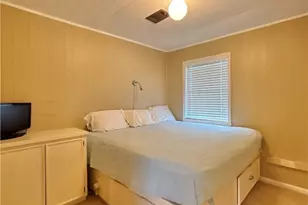 106 W Olive Ave, Port O'Connor, TX 77982 - Photo 21