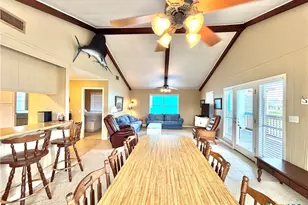 106 W Olive Ave, Port O'Connor, TX 77982 - Photo 7