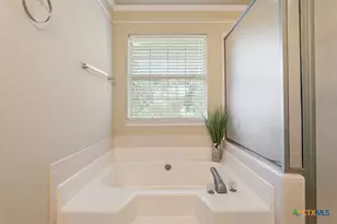 1900 Sutton Pl Trail, Harker Heights, TX 76548 - Photo 27