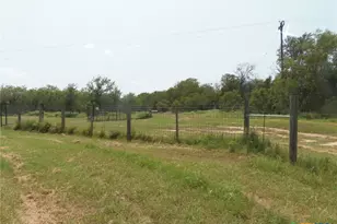 90 Romberg Rd, Dale, TX 78616 - Photo 3