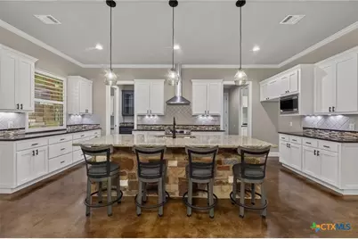 1424 Decanter Drive, New Braunfels, TX 78132 - Photo 17
