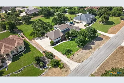 1424 Decanter Drive, New Braunfels, TX 78132 - Photo 47