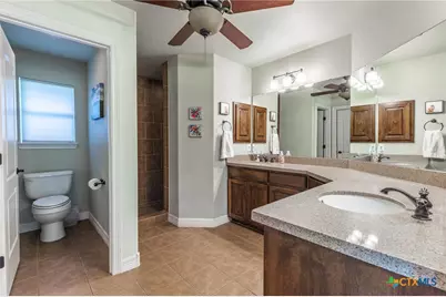 110 Sandpiper Lane, Mcqueeney, TX 78123 - Photo 7